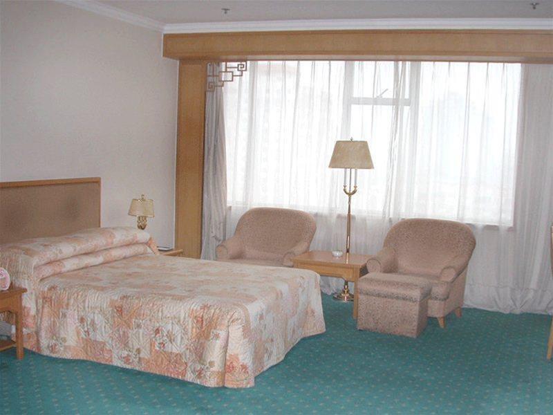 Beijing Jade Palace Hotel エクステリア 写真